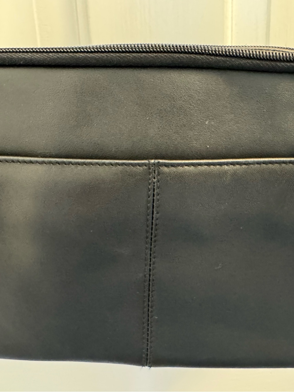 NEW Genuine Leather Crossbody Shoulder Bag - New w/Out tags - Black - Picture 3 of 11